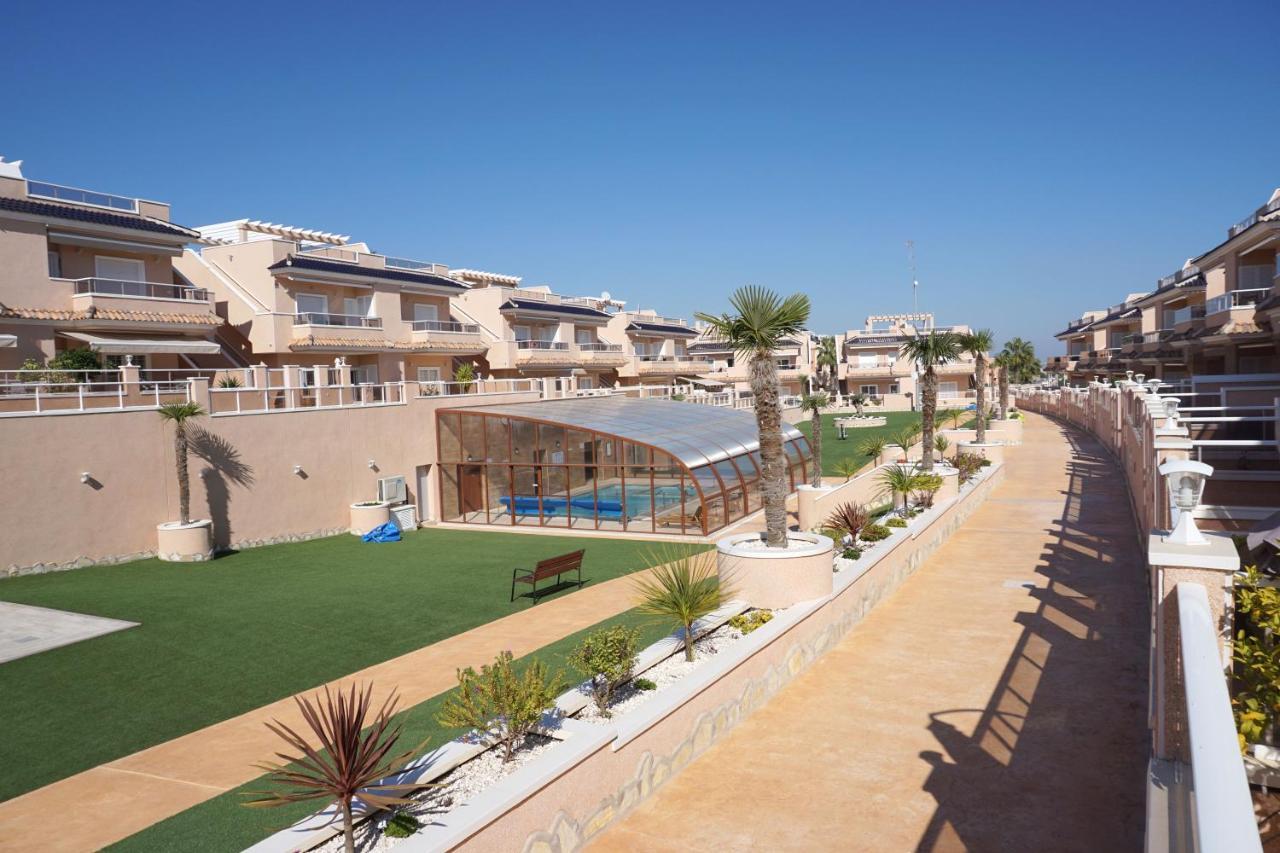 Vista Azul - Punta Prima - Spa Y Piscina Torrevieja Exteriér fotografie